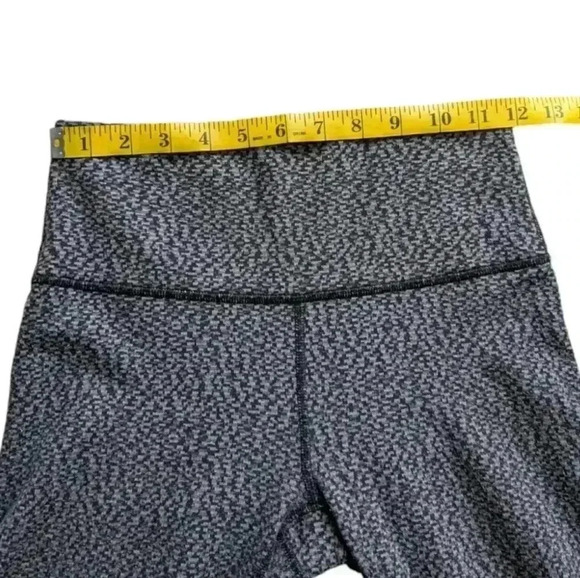 Lululemon High Times Pant Digi Pixie Black Pitch Grey 7/8 Length Women's size 6 - Picture 9 of 11